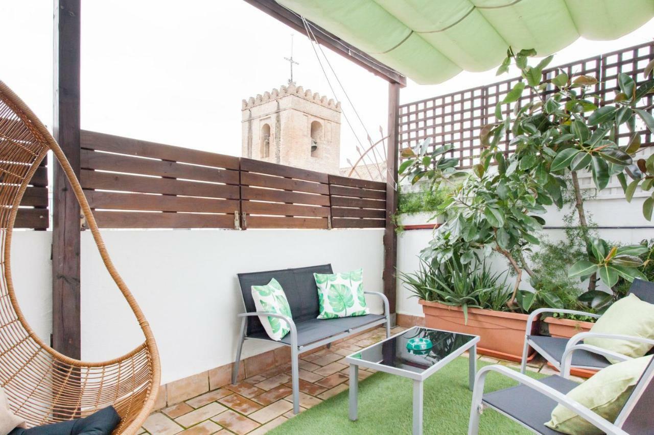 Atico Santa Marina Apartment Seville Exterior photo