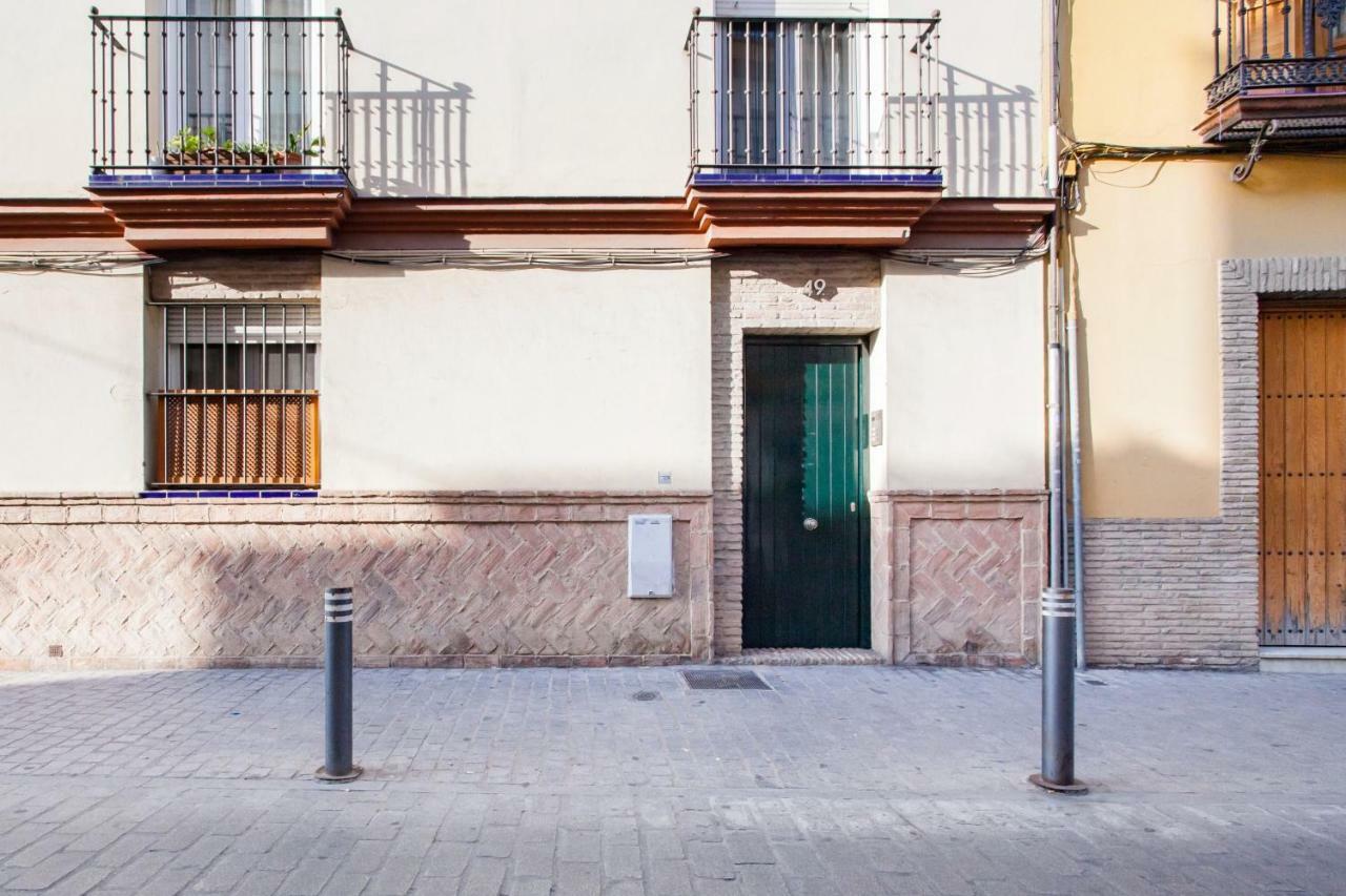 Atico Santa Marina Apartment Seville Exterior photo